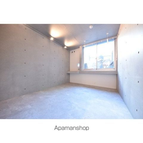 ＪＲ山手線 目黒駅 徒歩1分 3階建 築3年の居間写真