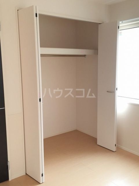 セリーヌコートNの内装写真