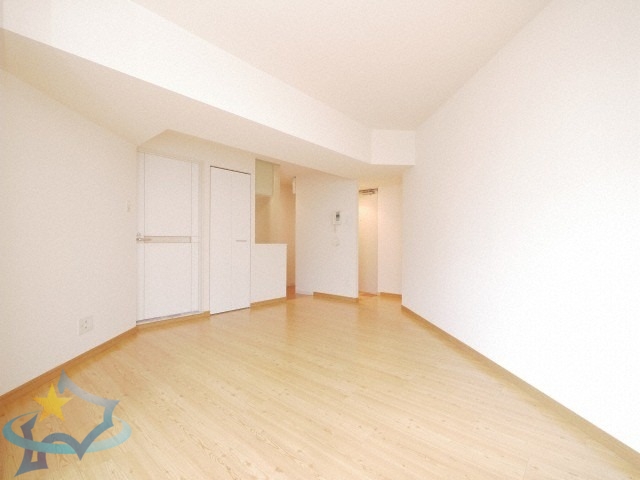 AMSTOWER南6条の居間写真