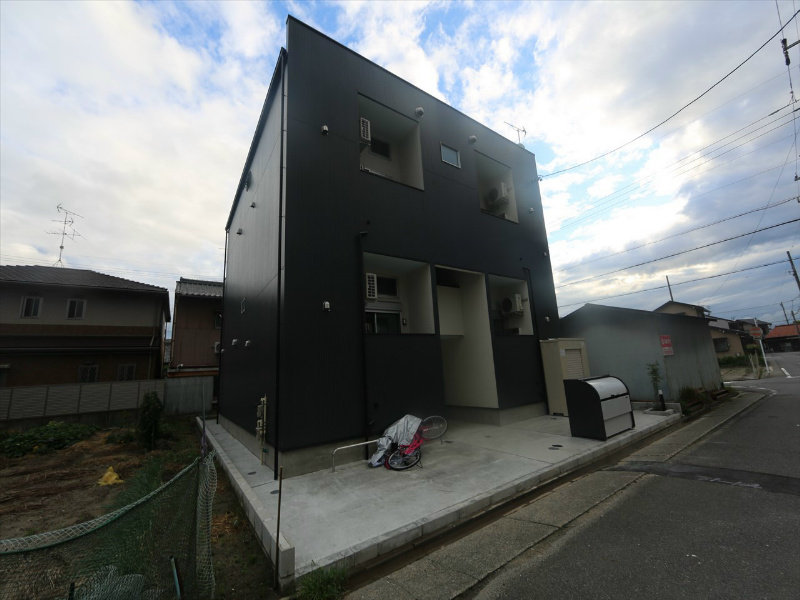 建物外観　外観　光インターネット無料　　家具家電ご用意できます