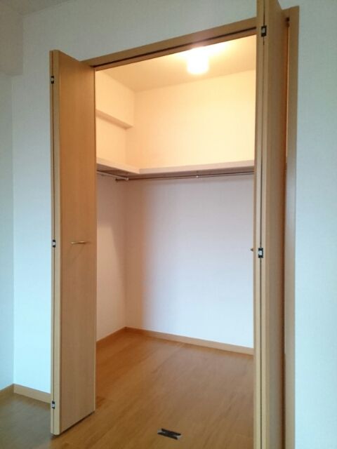 KOHOKU MTY Aの内装写真