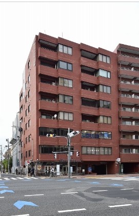 東京メトロ丸ノ内線 本郷三丁目駅 徒歩4分 築48年