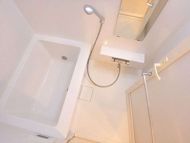 バス・シャワールーム　☆追い焚き付きバスルーム☆