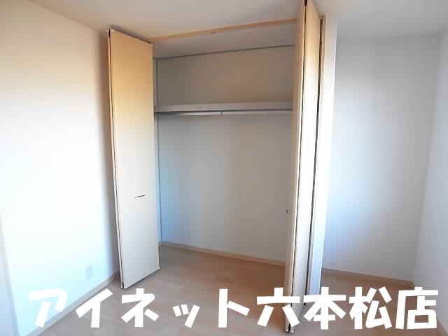 収納　収納もたっぷりでいいですね。