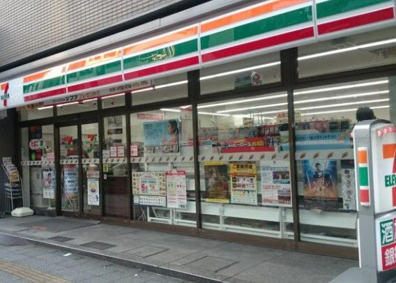 コンビニ　セブンイレブン台東浅草橋3丁目東店（コンビニ）まで159m