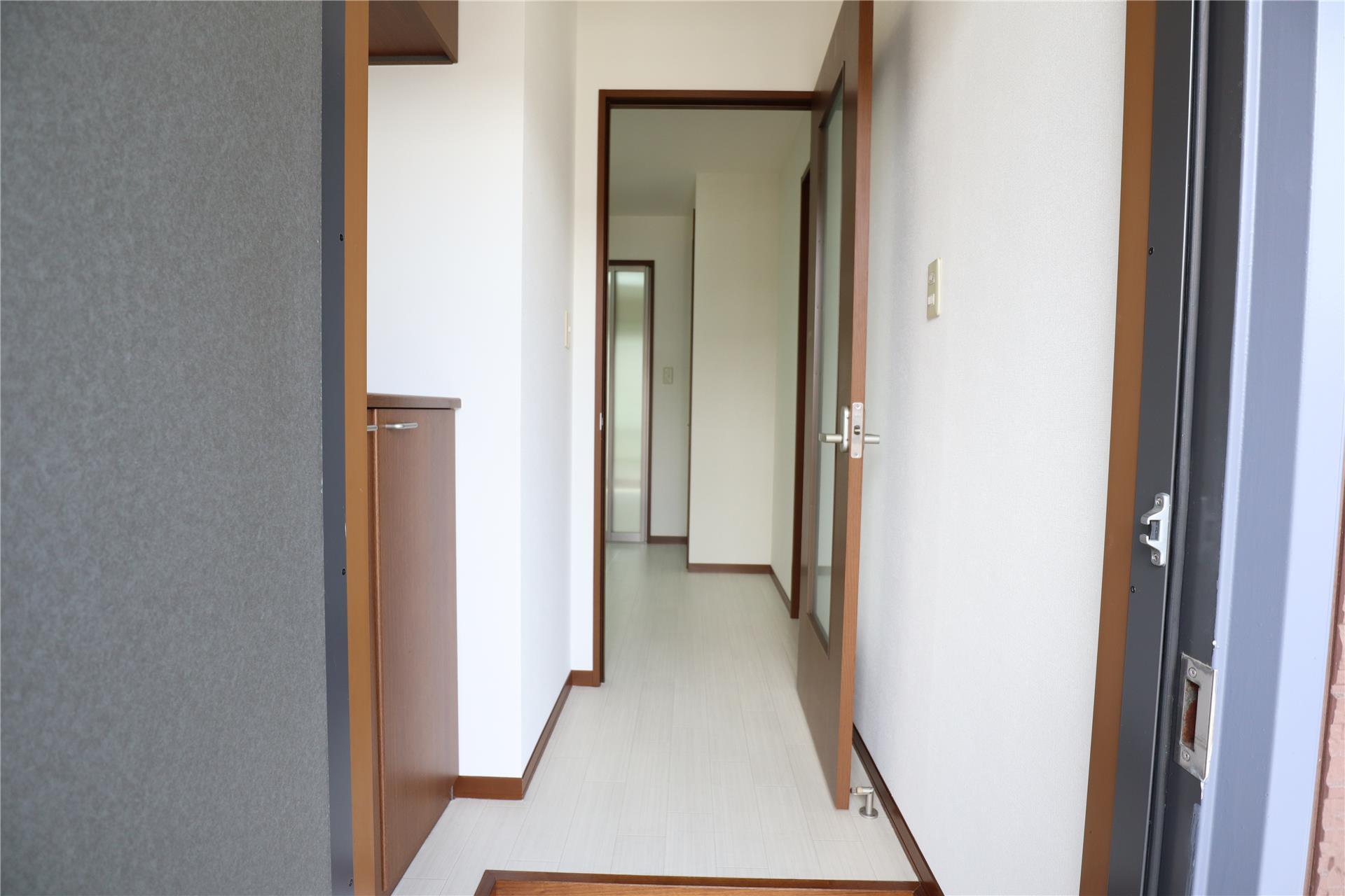 玄関　同タイプ別部屋の画像です。
