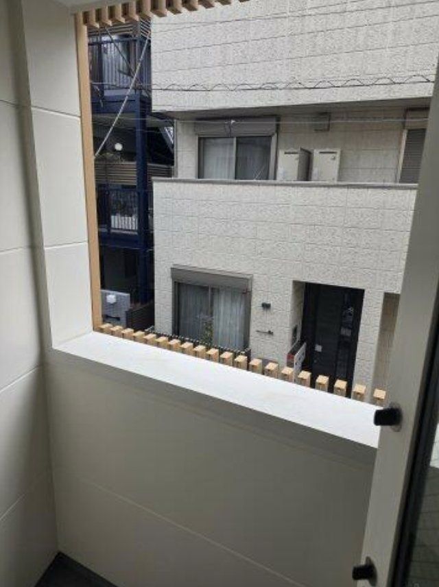 バルコニー　バルコニー