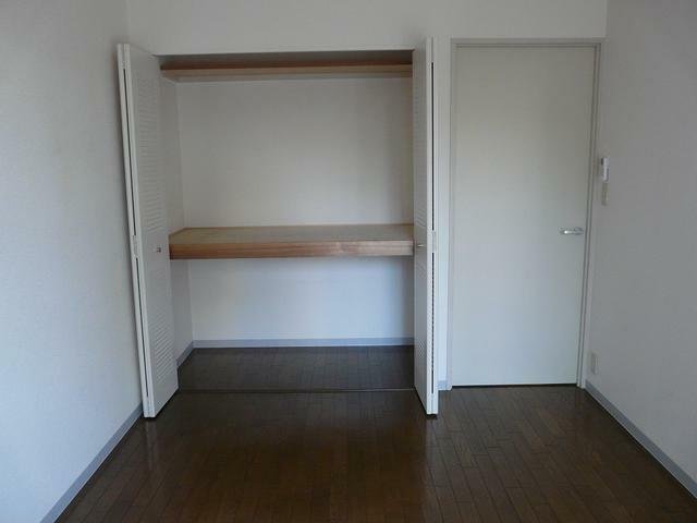 収納　各部屋にクローゼット付