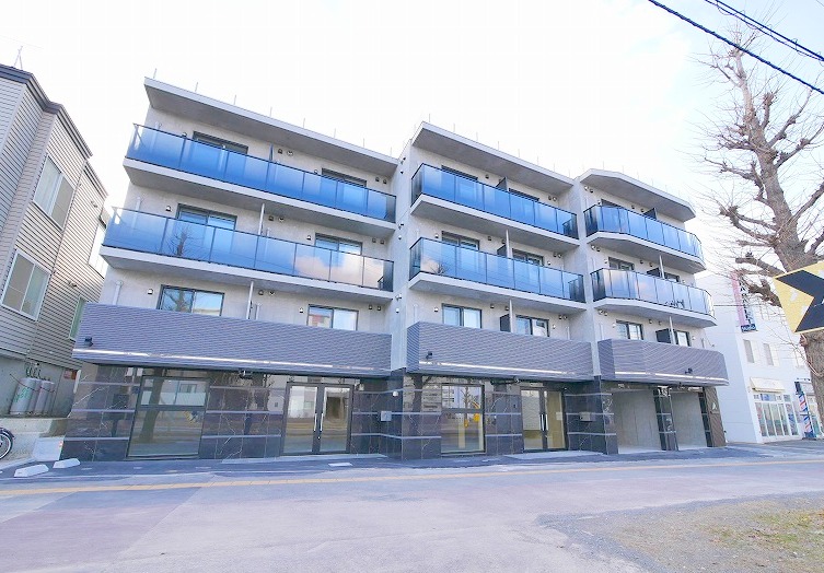 建物外観　エアコン、ネット無料の大人気のデザイナーズマンション募集中！