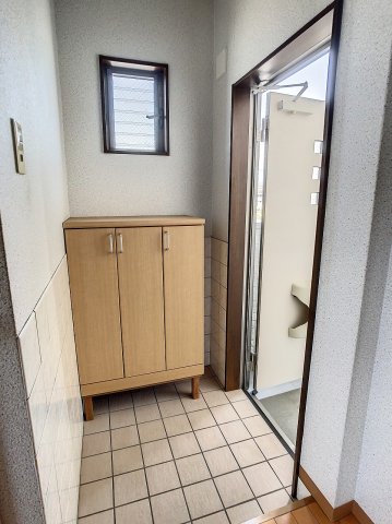 玄関　2023年6月撮影