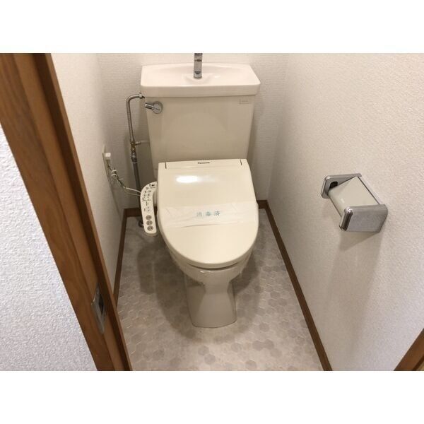 【プリオールKのトイレ】