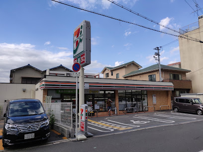 コンビニ　セブン-イレブン 大阪長柄中店（コンビニ）まで193m