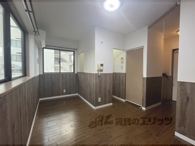 居室・リビング　洋室