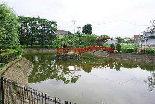 【比企郡嵐山町大字菅谷のアパートの公園】