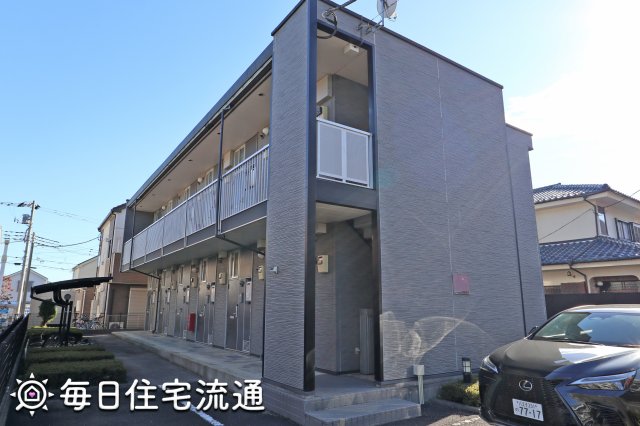 【ルミエール本町の建物外観】