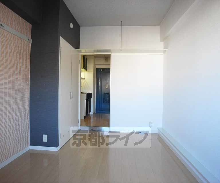 居室・リビング　広々としたお部屋です。