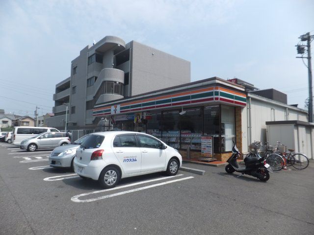 コンビニ　セブンイレブン名古屋権現通店（コンビニ）まで350m