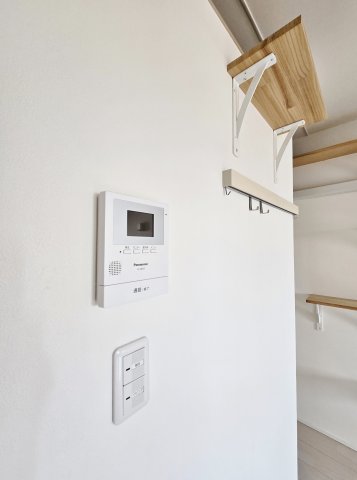 セキュリティ　★TVインターホンで安心