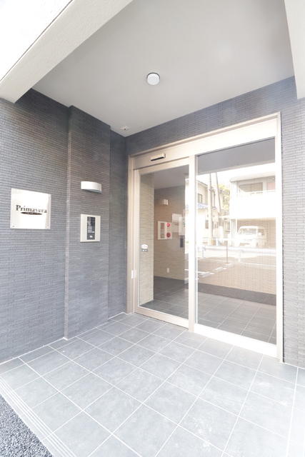 エントランス　エントランス