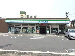 コンビニ　ファミリーマート 熱田白鳥三丁目店（コンビニ）まで402m