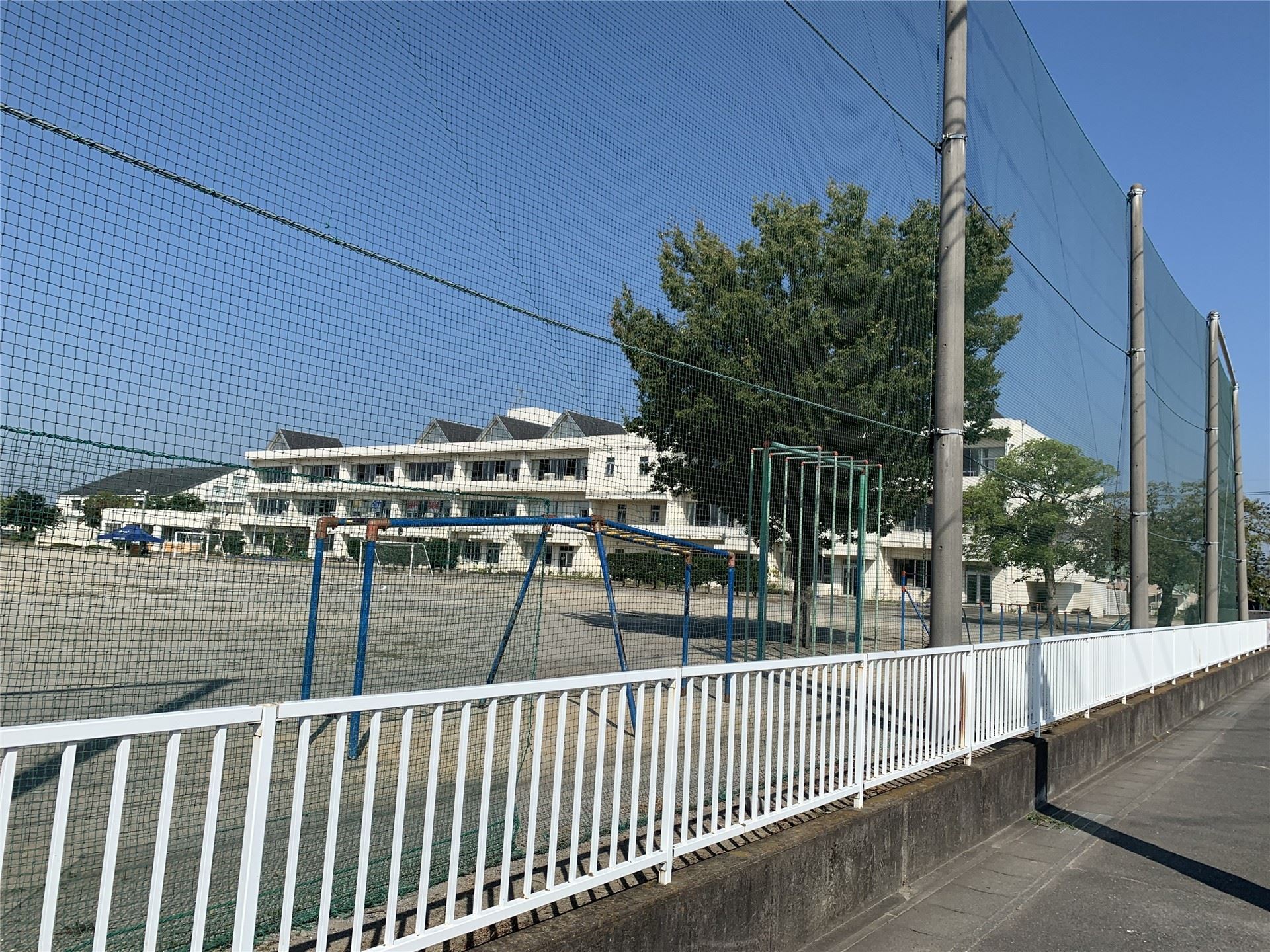 小学校　玉村町立南小学校（小学校）まで801m