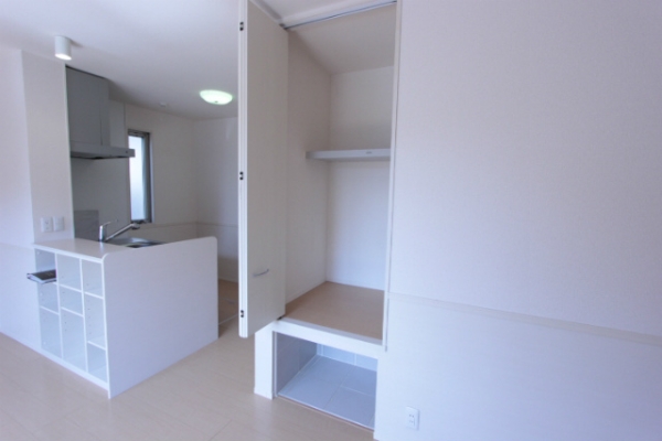 その他部屋・スペース　LDK収納