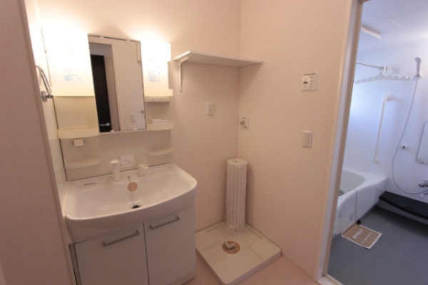 洗面設備　洗面所