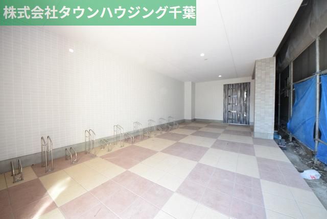 その他　駐輪スペースも広いです