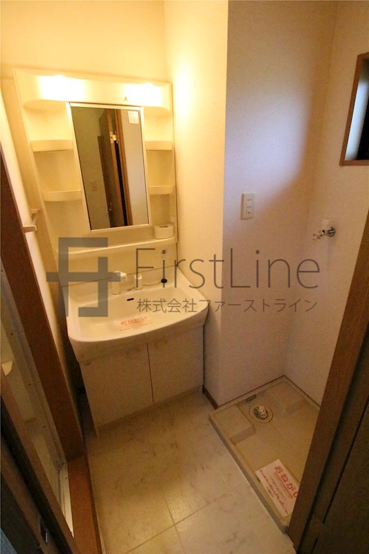 洗面設備　別棟別号室タイプ