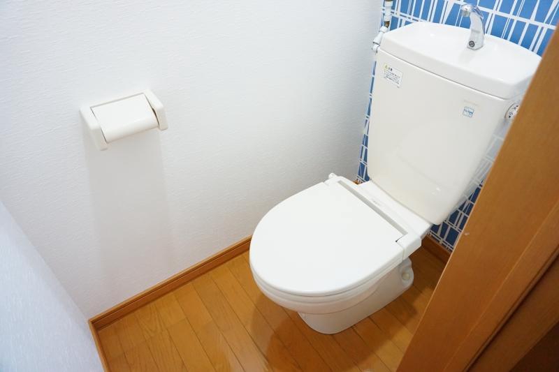 トイレ　トイレ