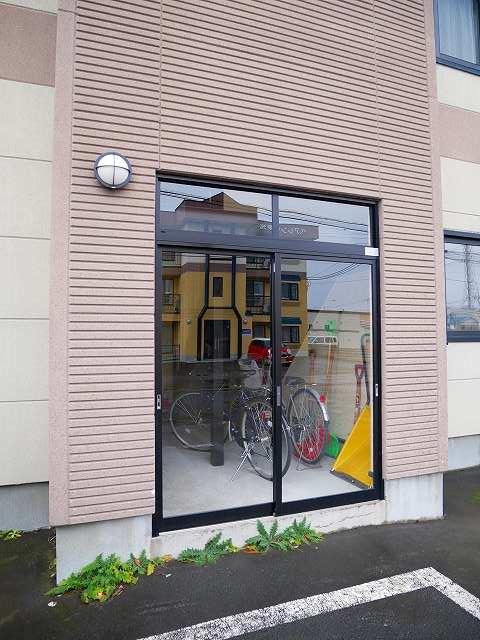 エントランス　エントランス