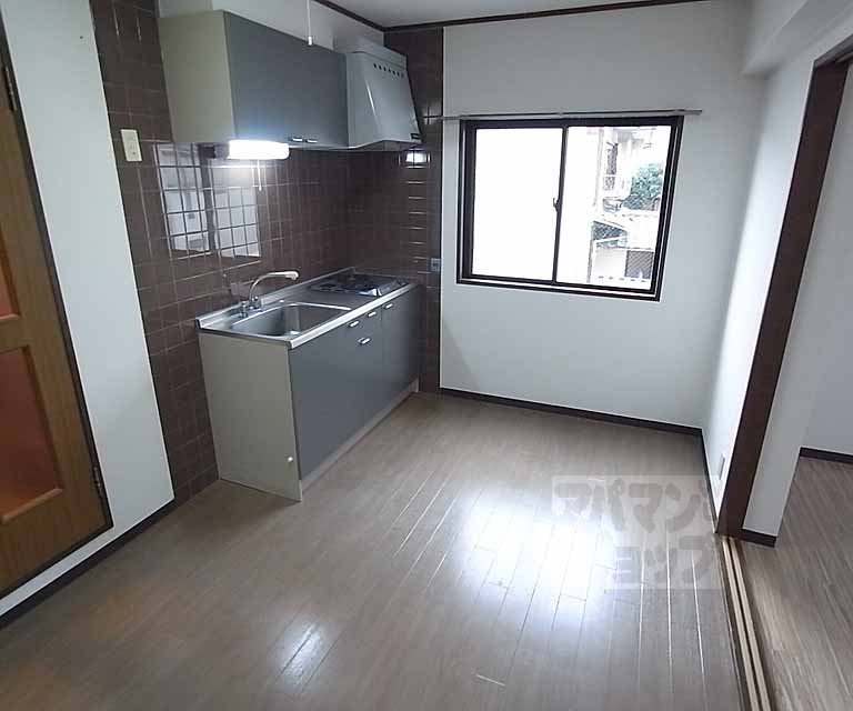 居室・リビング　ダイニングキッチン部分