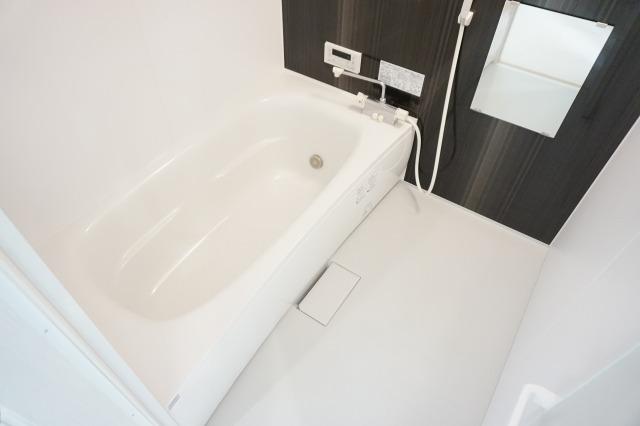 バス・シャワールーム　浴室