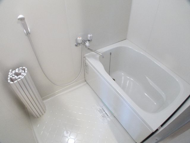 バス・シャワールーム　疲れを癒す浴室