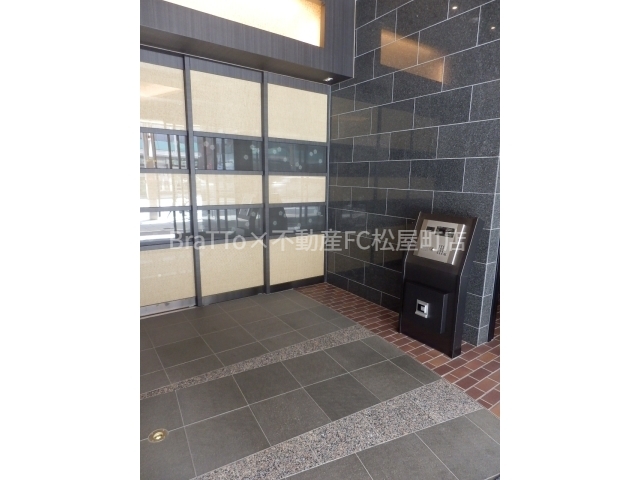 その他共有部分　マンション共用部分（オートロック付き）