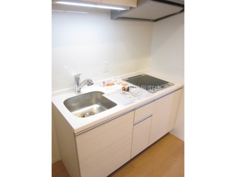 キッチン　キッチン（２口ＩＨコンロ）