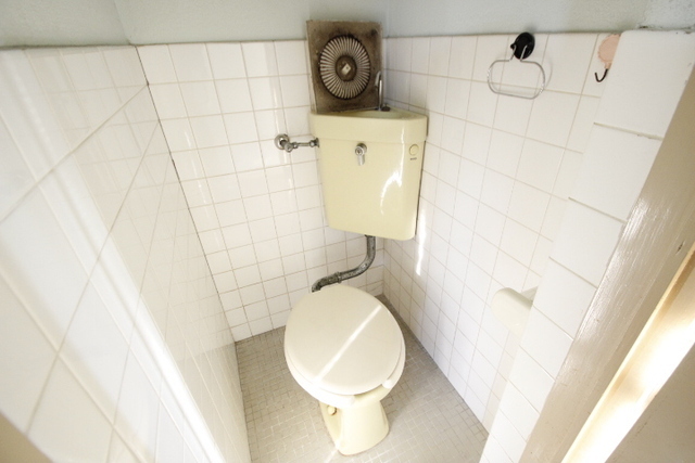 トイレ　※別号室の写真