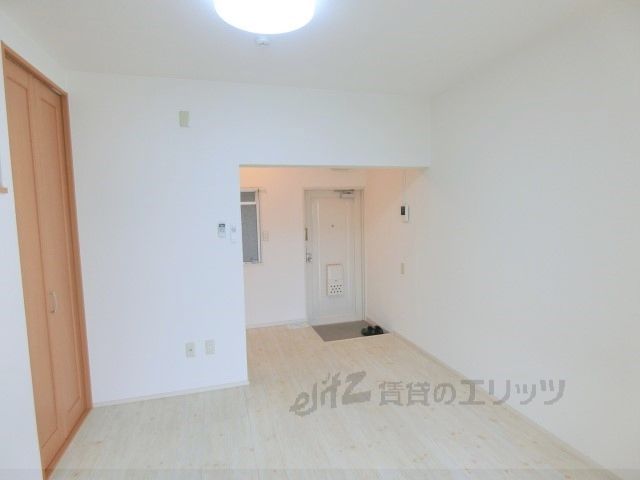 居室・リビング　洋室