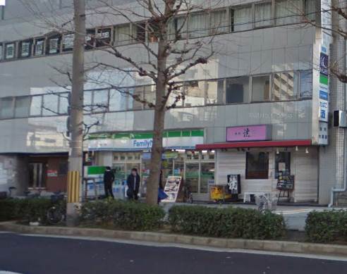 コンビニ　ファミリーマート吉野一丁目店（コンビニ）まで122m