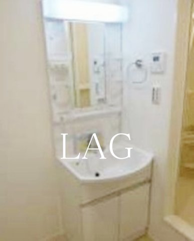 洗面設備　洗面台です。