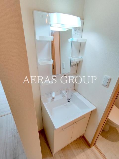 洗面設備　同仕様