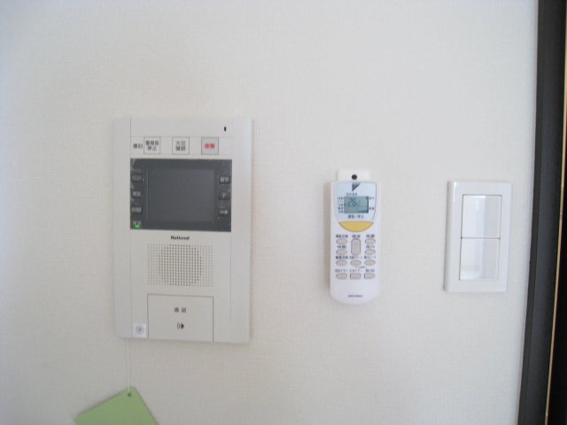 セキュリティ　同物件別号室のものです。