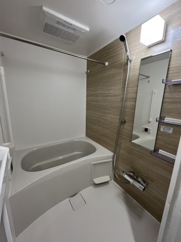 バス・シャワールーム　日々の暮らしに欠かせないお風呂です