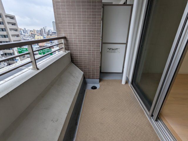 バルコニー　バルコニーがあります