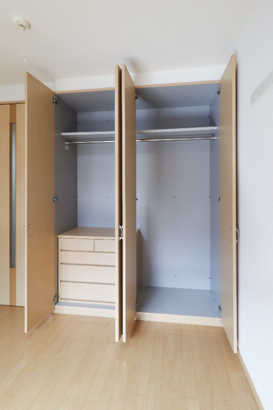 収納　図面と現状に相違がある場合には現状を優先