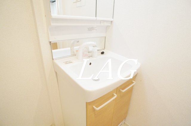 洗面設備　洗面台です。