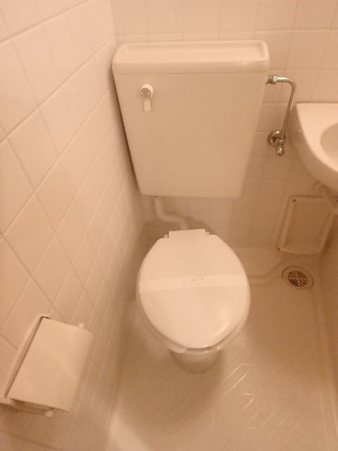 トイレ　トイレ