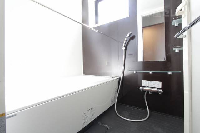 バス・シャワールーム　※１０Ｂ号室室内参照