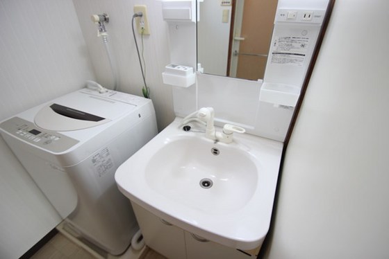 洗面設備　※別部屋の写真です
