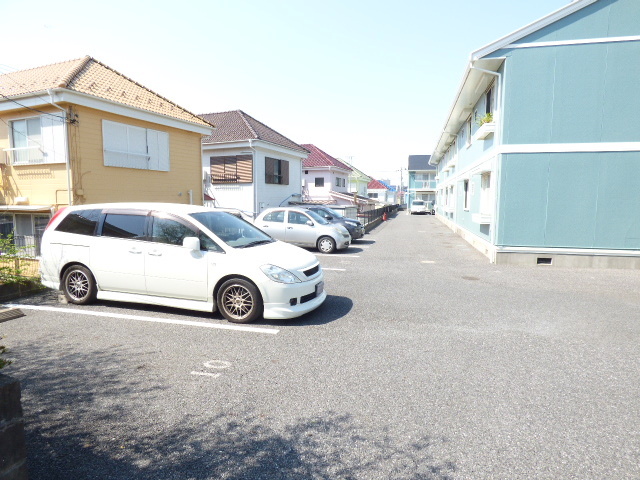 駐車場　【空要確認】敷地内駐車場